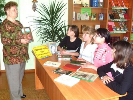 К 105-летию со дня рождения известного донского писателя, лауреата Нобелевской премии М. А. Шолохова в городе Шумерле состоялись шолоховские чтения «Национальная гордость России»